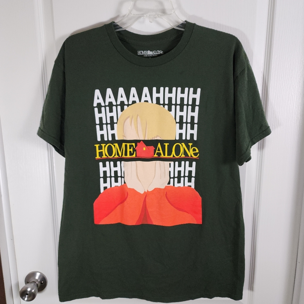 Home Alone Graphic T-Shirt in Green